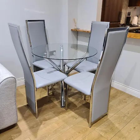 Dom wakacyjny Pr 2 Bedrooms Modern Home Middlesbrough