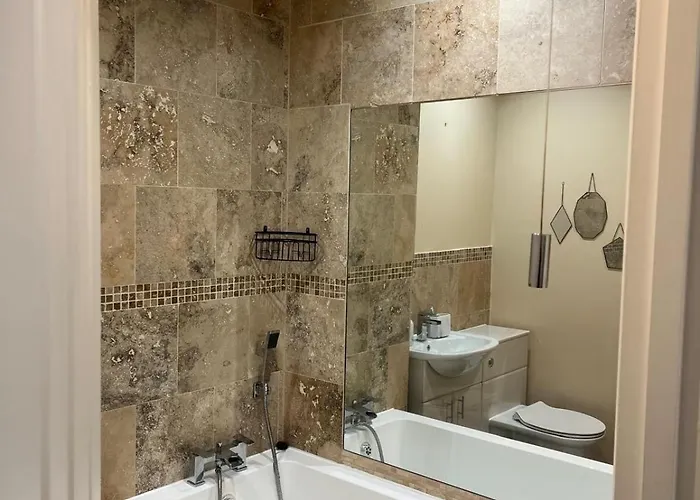 Pr 2 Bedrooms Modern בית נופש *