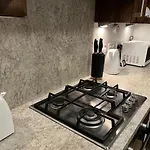 Pr 2 Bedroom Modern *