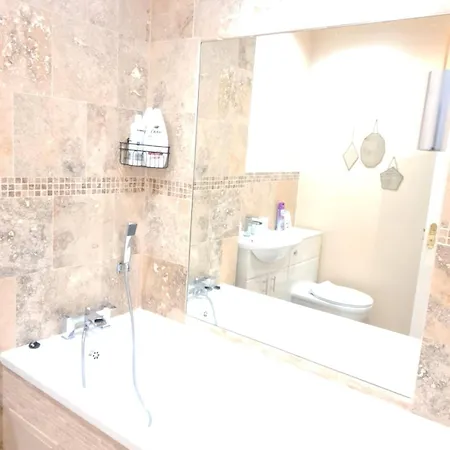 Nyaraló Pr 2 Bedrooms Modern